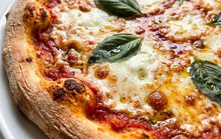 An excellent No Yeast Pizza Dough - quick easy homemade pizza!